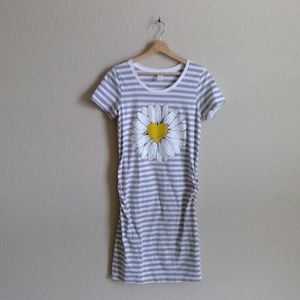 Air Waves Striped Dress With Daisy Size Large